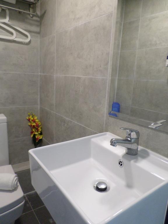 Sunrise Royal - Boutique Hostel Цзюлун Номер фото