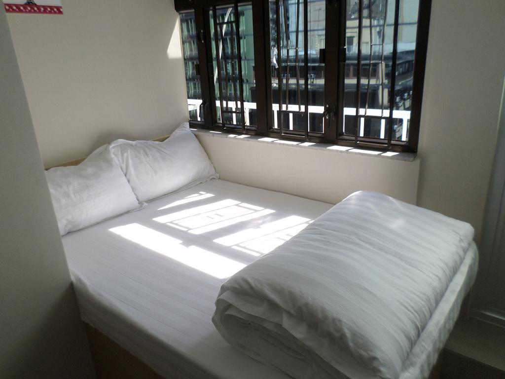 Sunrise Royal - Boutique Hostel Цзюлун Экстерьер фото