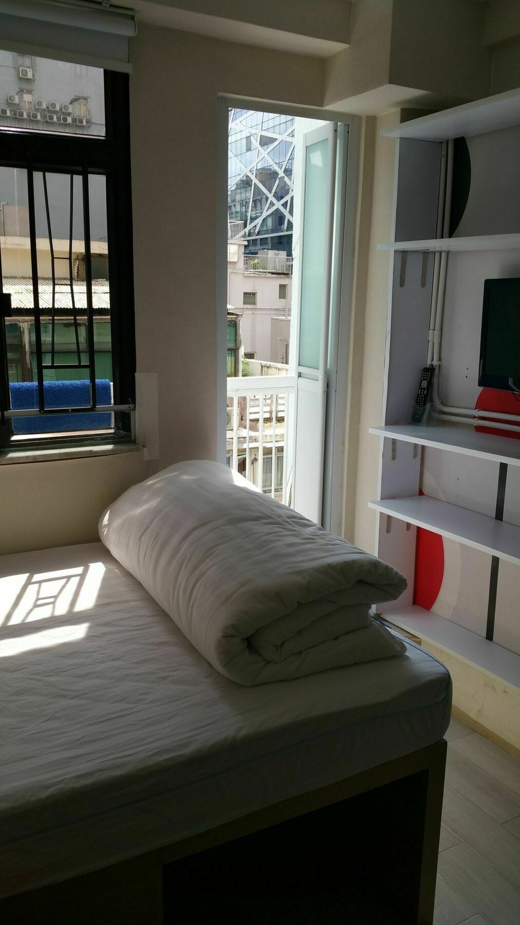 Sunrise Royal - Boutique Hostel Цзюлун Экстерьер фото